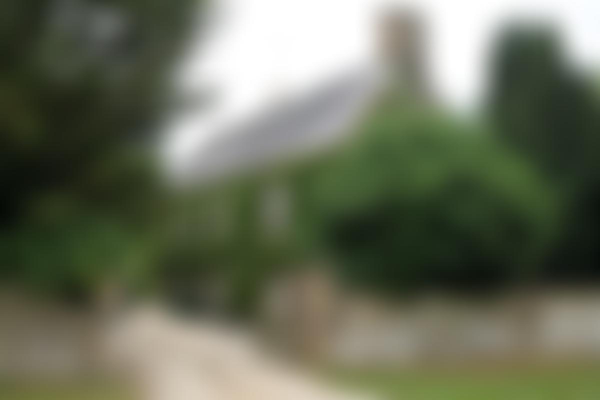 Old Manor Farm Preservation Trust | Charici